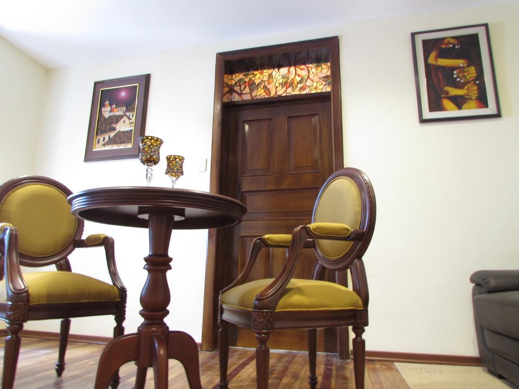 San Blas House & Suites 키토 외부 사진